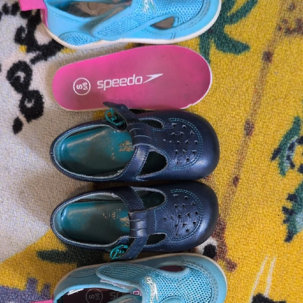 Stride Rite Toddler Navy Shoes - Picture 9 of 13